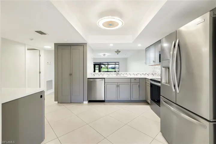 Large Pantry, Extra Storage