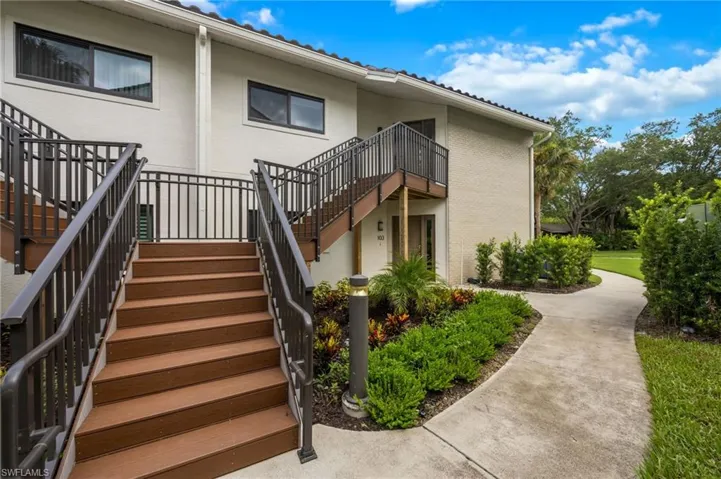 792 Eagle Creek Dr 203, Naples, Florida 34113