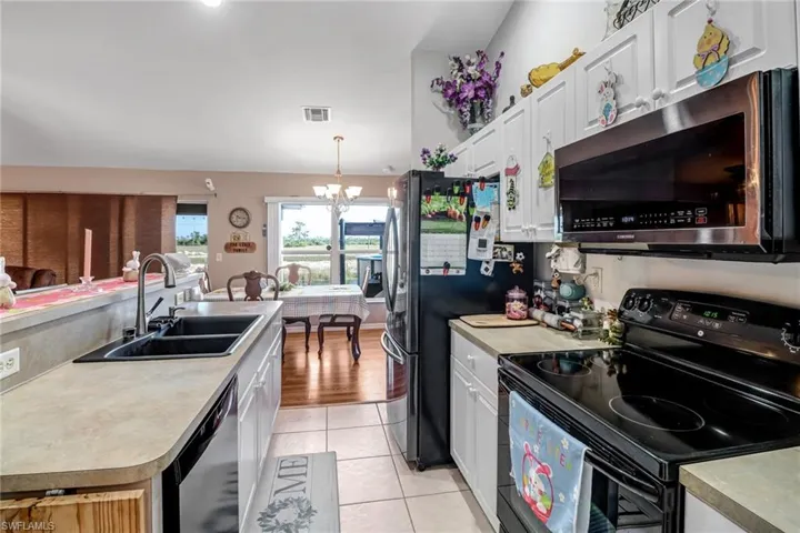 1215 NW 24th  TER, Cape Coral, FL 33993