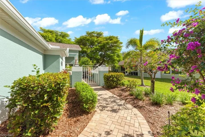 9228 Coral Isle Way, Fort Myers, Florida 33919