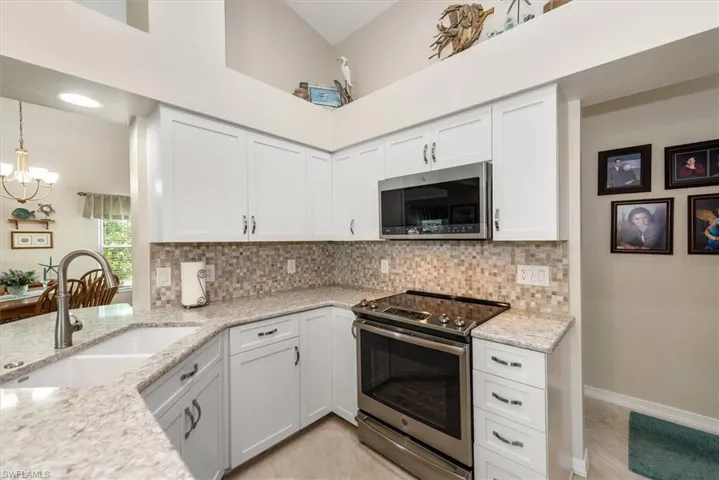 9228 Coral Isle Way, Fort Myers, Florida 33919