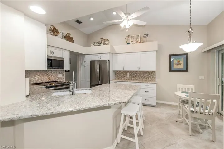 9228 Coral Isle Way, Fort Myers, Florida 33919