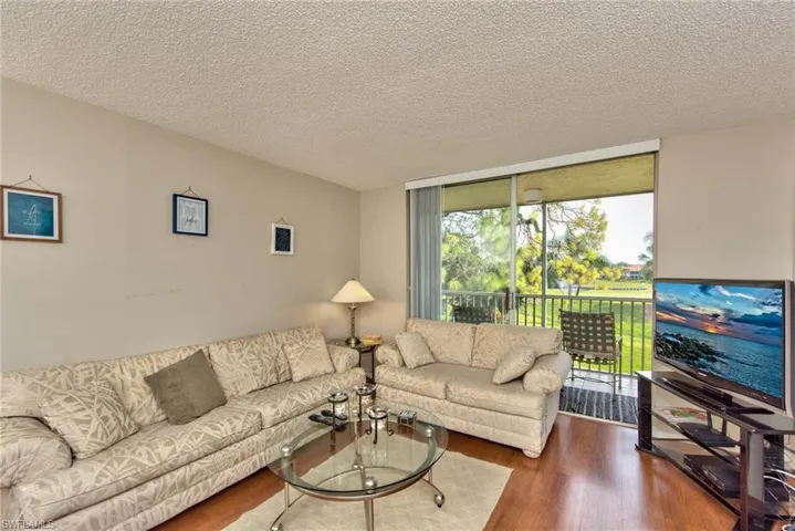 175 Turtle Lake Ct 210, Naples, Florida 34105
