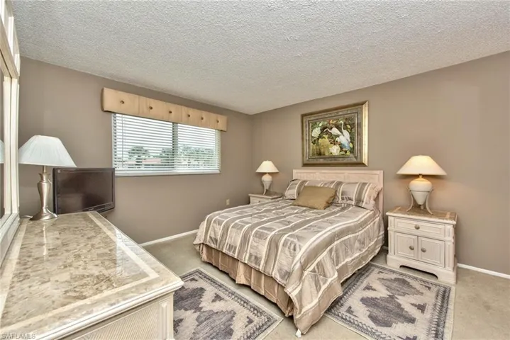 175 Turtle Lake Ct 210, Naples, Florida 34105