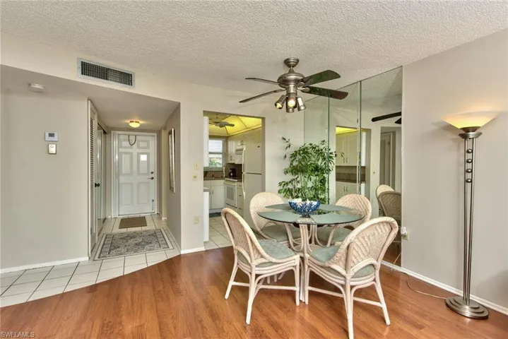 175 Turtle Lake Ct 210, Naples, Florida 34105