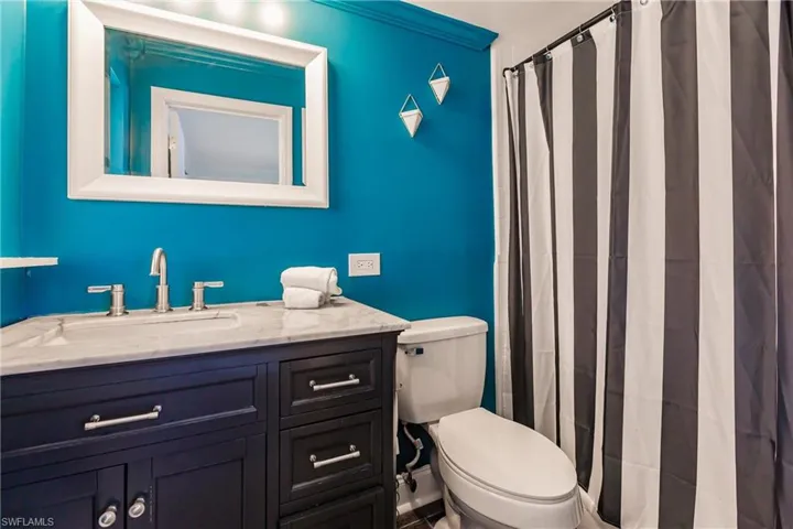 1437 Vendome Ct, Cape Coral, Florida 33904