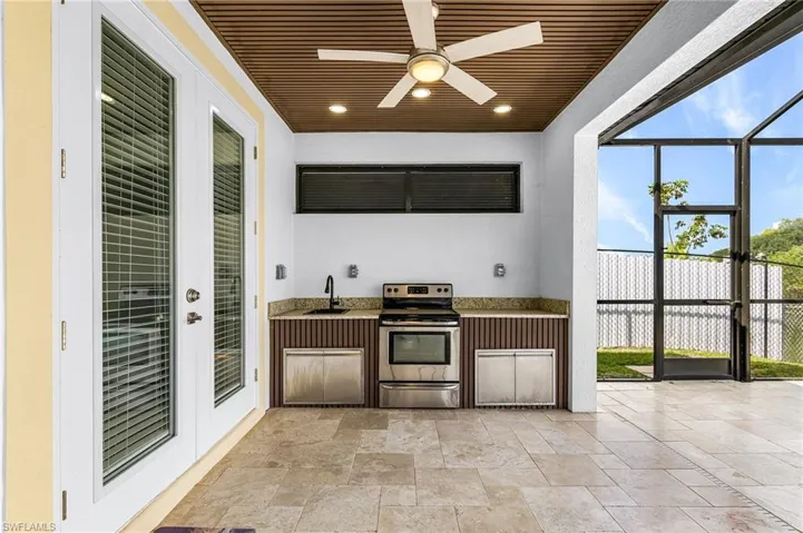 509 NE 5th  TER, Cape Coral, FL 33909