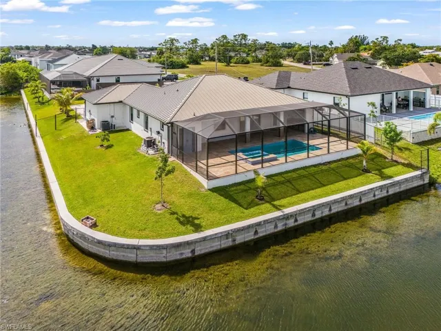 509 NE 5th  TER, Cape Coral, FL 33909
