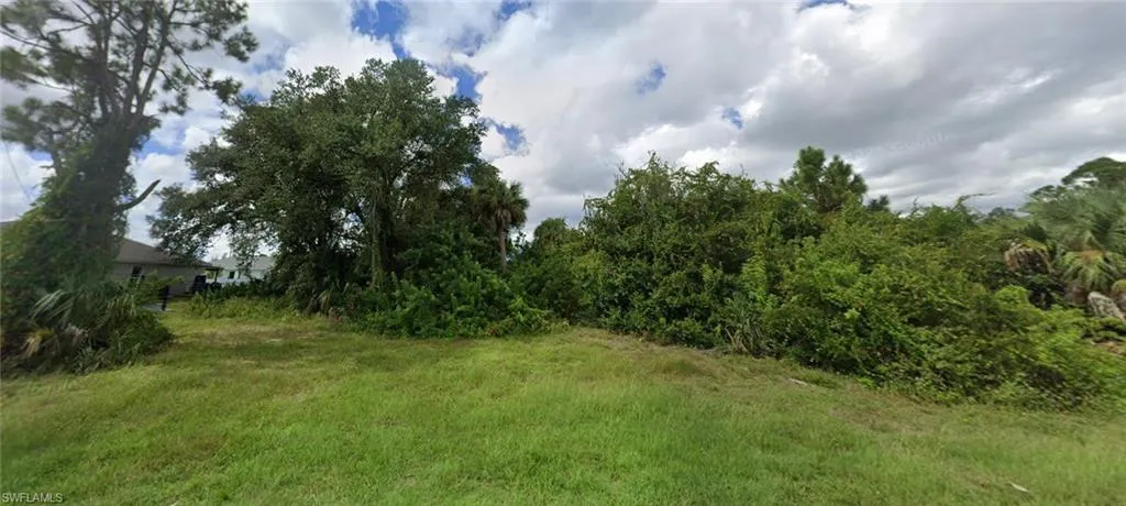 3718 Ne 16th Ave, Cape Coral, Florida 33909
