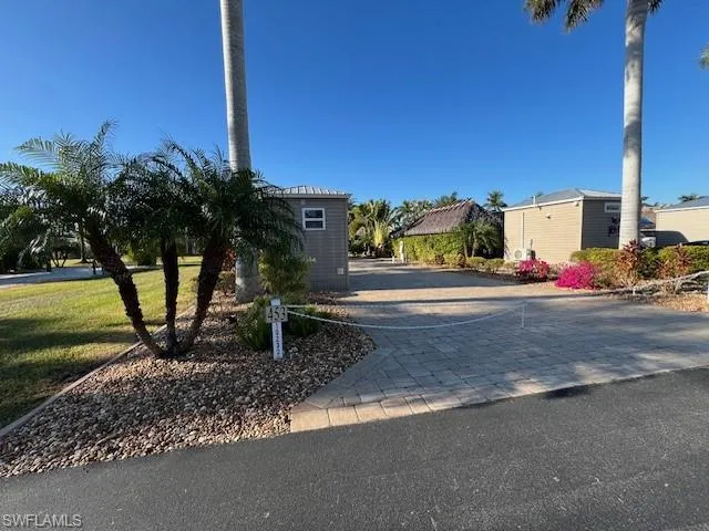 10232 Meadow Beauty Trl, Fort Myers, Florida 33905