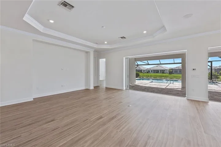 15844  Triesta  LN, Naples, FL 34114