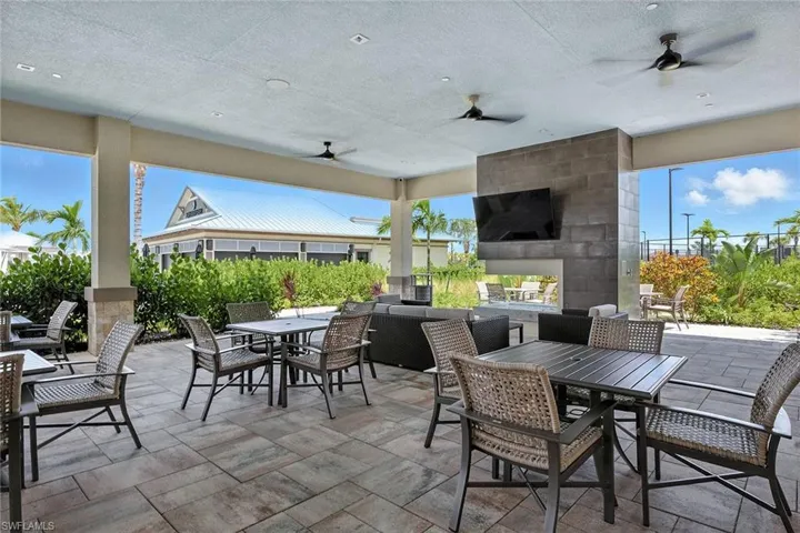 15844  Triesta  LN, Naples, FL 34114
