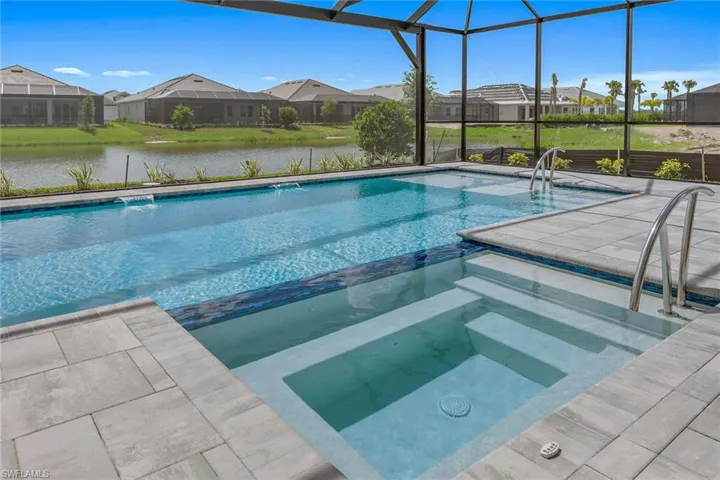 15844  Triesta  LN, Naples, FL 34114