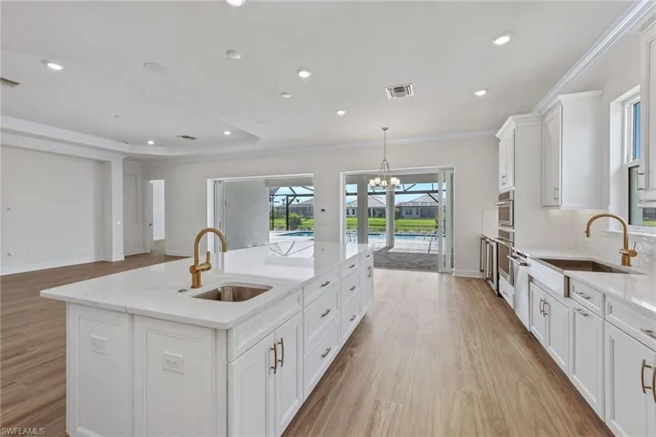 15844  Triesta  LN, Naples, FL 34114