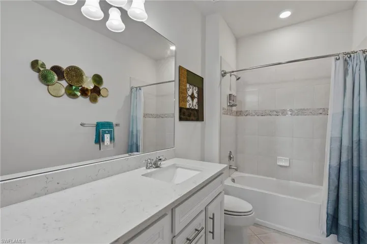 16141 Palmetto Prairie Dr, Alva, Florida 33920