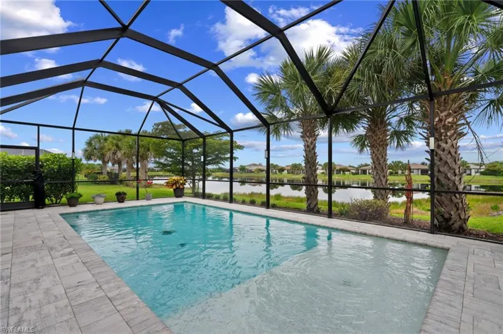 16141 Palmetto Prairie Dr, Alva, Florida 33920