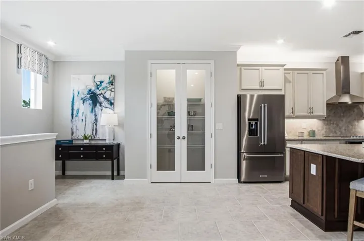 4578 Arboretum Cir 202, Naples, Florida 34112