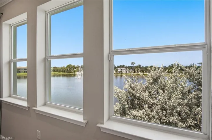 4578 Arboretum Cir 202, Naples, Florida 34112