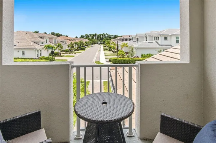 4578 Arboretum Cir 202, Naples, Florida 34112
