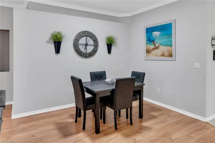 11239  Lakeland  CIR, Fort Myers, FL 33913
