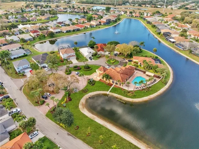 11239  Lakeland  CIR, Fort Myers, FL 33913