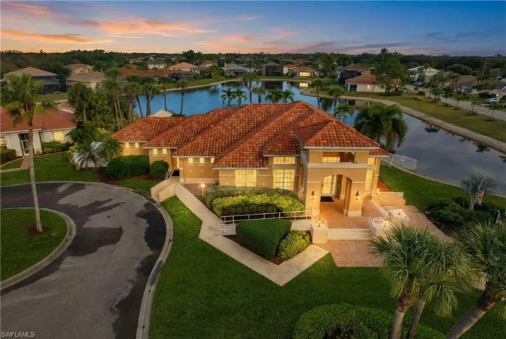 11239  Lakeland  CIR, Fort Myers, FL 33913