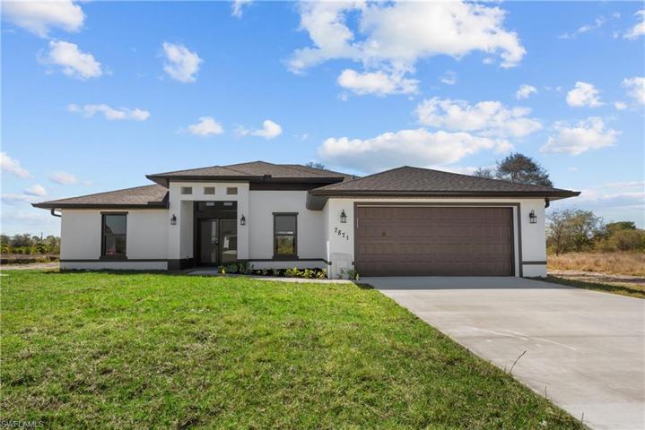 7871  16th  PL, LABELLE, FL 33935