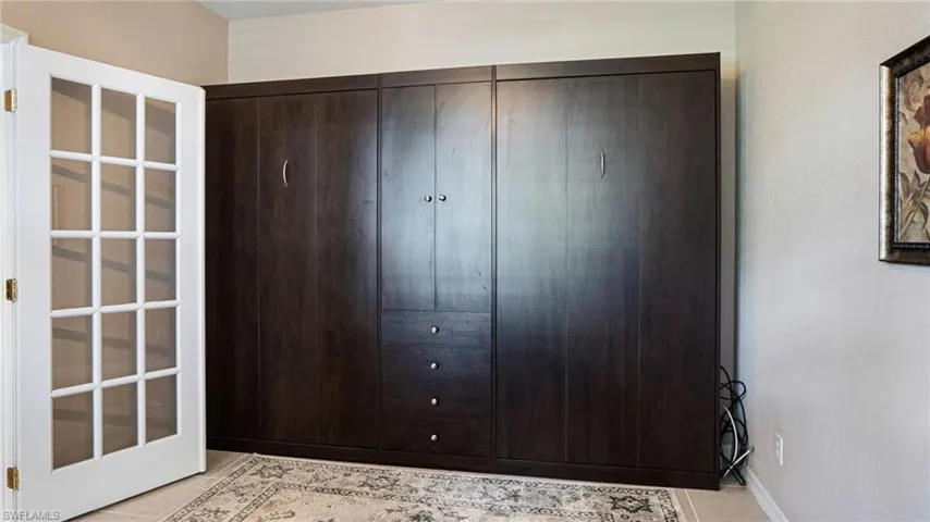 Murphy bed