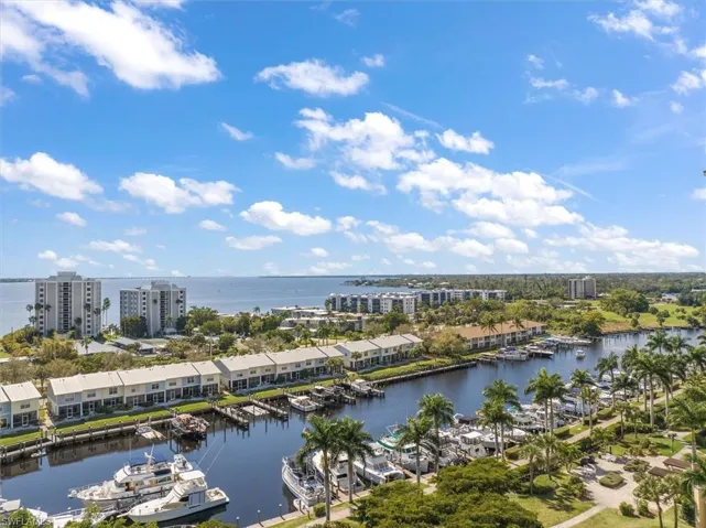 3426 Hancock Bridge Pkwy 1106, North Fort Myers, Florida 33903