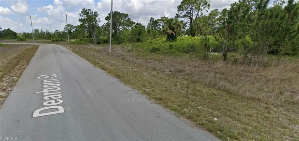 1053 Dearborn St, Lehigh Acres, Florida 33974