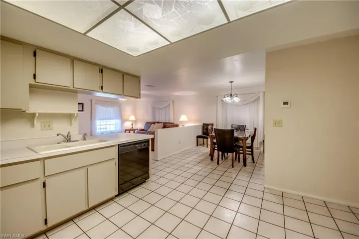 3421/3423 Skyline Blvd, Cape Coral, Florida 33914