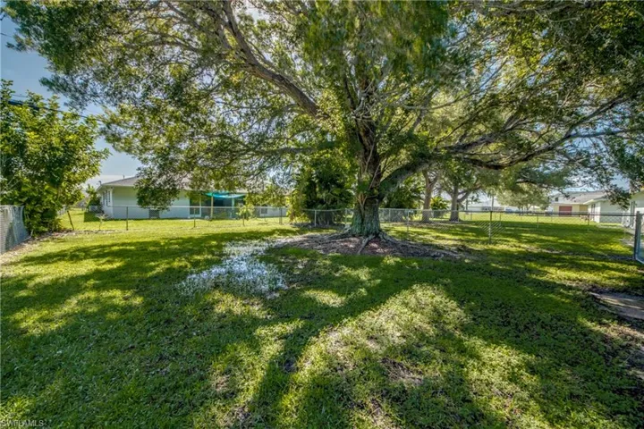3421/3423 Skyline Blvd, Cape Coral, Florida 33914