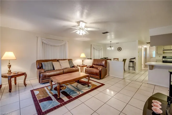 3421/3423 Skyline Blvd, Cape Coral, Florida 33914