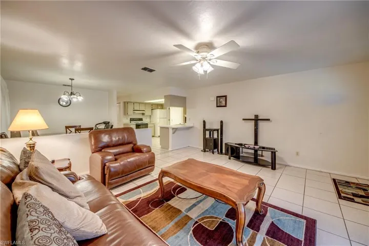 3421/3423 Skyline Blvd, Cape Coral, Florida 33914