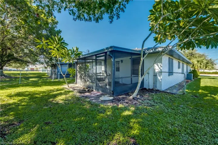 3421/3423 Skyline Blvd, Cape Coral, Florida 33914