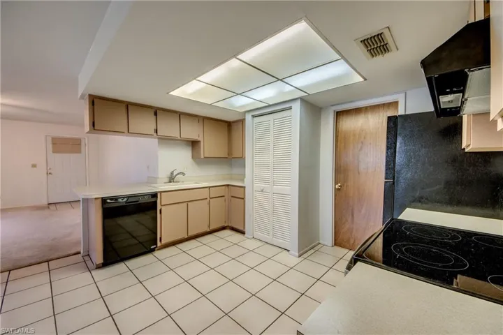 3421/3423 Skyline Blvd, Cape Coral, Florida 33914