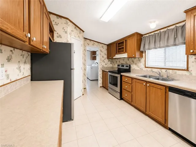 8269  Penny  DR, North Fort Myers, FL 33917
