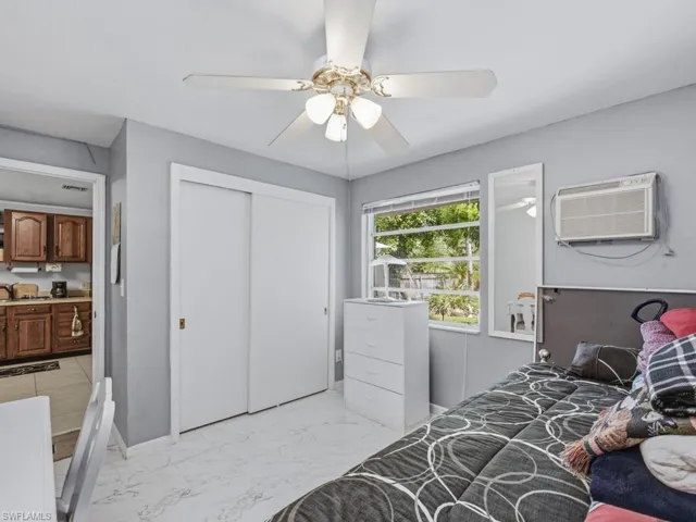 3577 Hibiscus Ave, Naples, Florida 34104