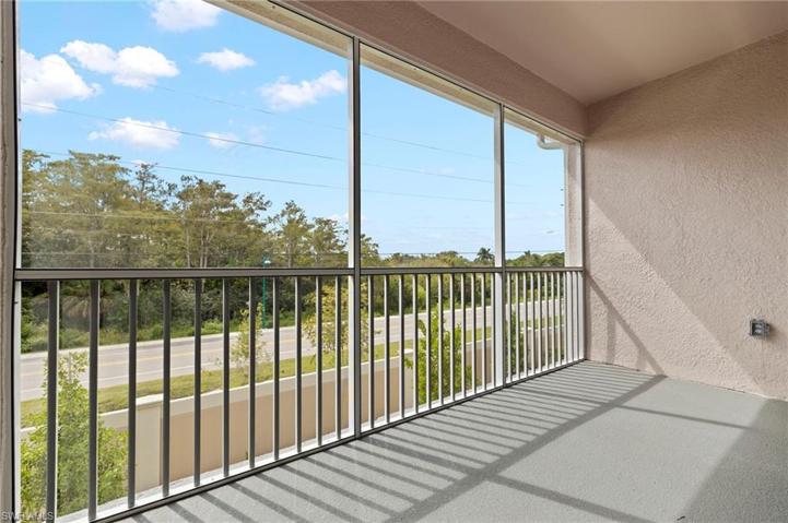 Screened Balcony