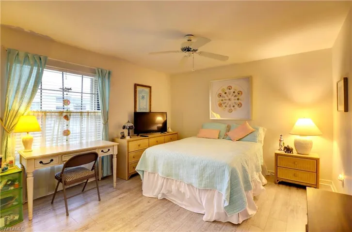Guest Bedroom SOuth Side