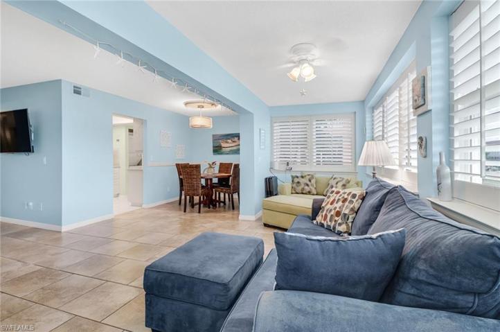 open den/office/sunroom