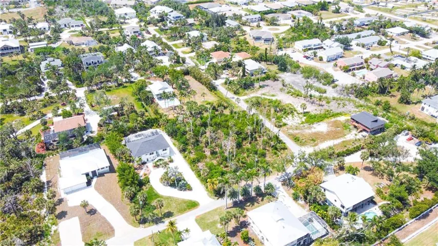 13451 Almond Dr, Fort Myers Fl 33908