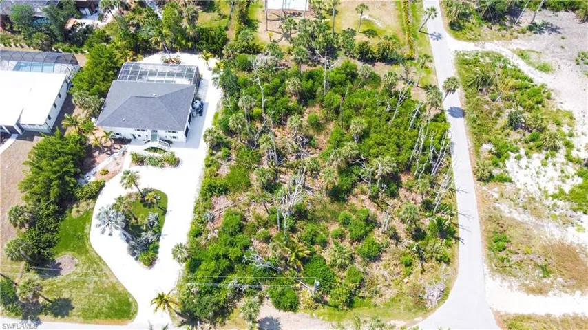 13451 Almond Dr, Fort Myers Fl 33908