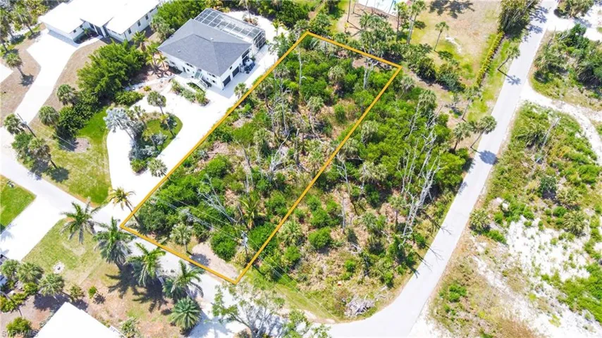 13451 Almond Dr, Fort Myers Fl 33908