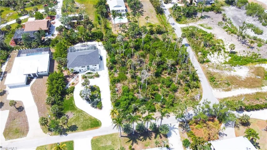 13451 Almond Dr, Fort Myers Fl 33908