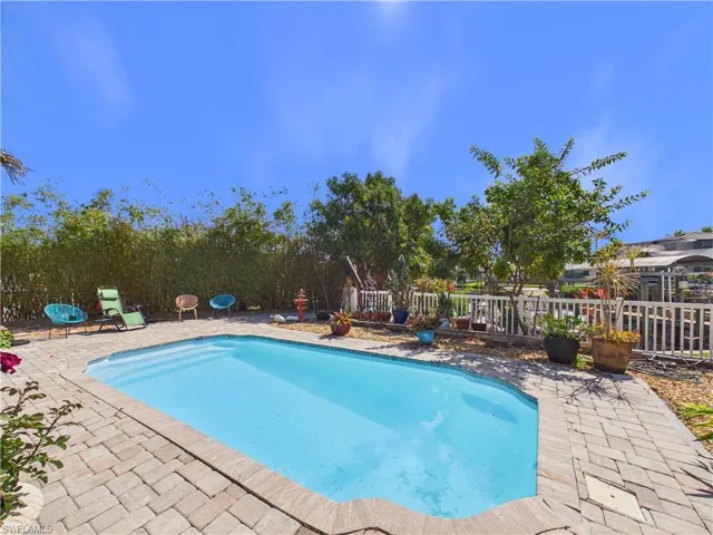 1704 Cascade Way, North Fort Myers, Florida 33917