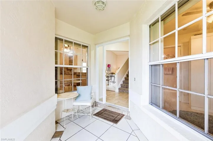 4718 Via Carmen, Naples, Florida 34105