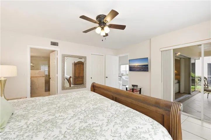 4718 Via Carmen, Naples, Florida 34105