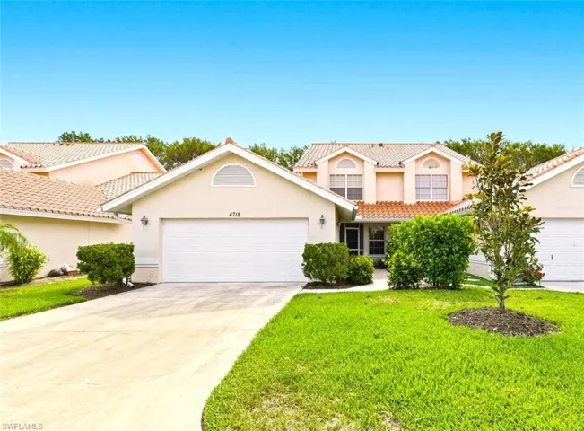 4718 Via Carmen, Naples, Florida 34105