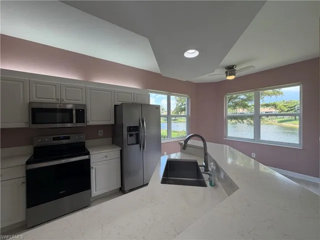 359 Dover Pl 101, Naples, Florida 34104